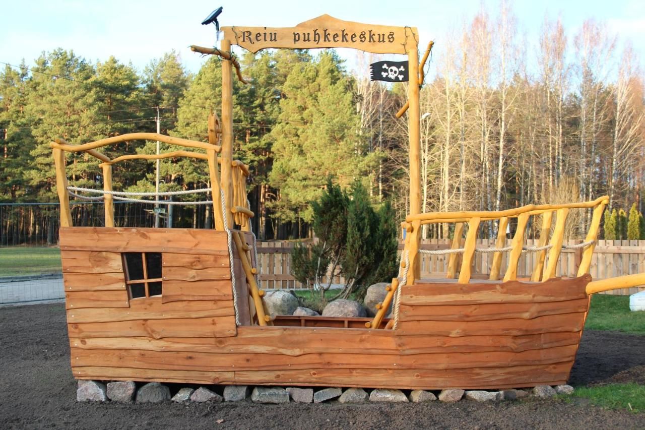Комплексы для отдыха с коттеджами/бунгало Reiu Holiday Centre Paikuse